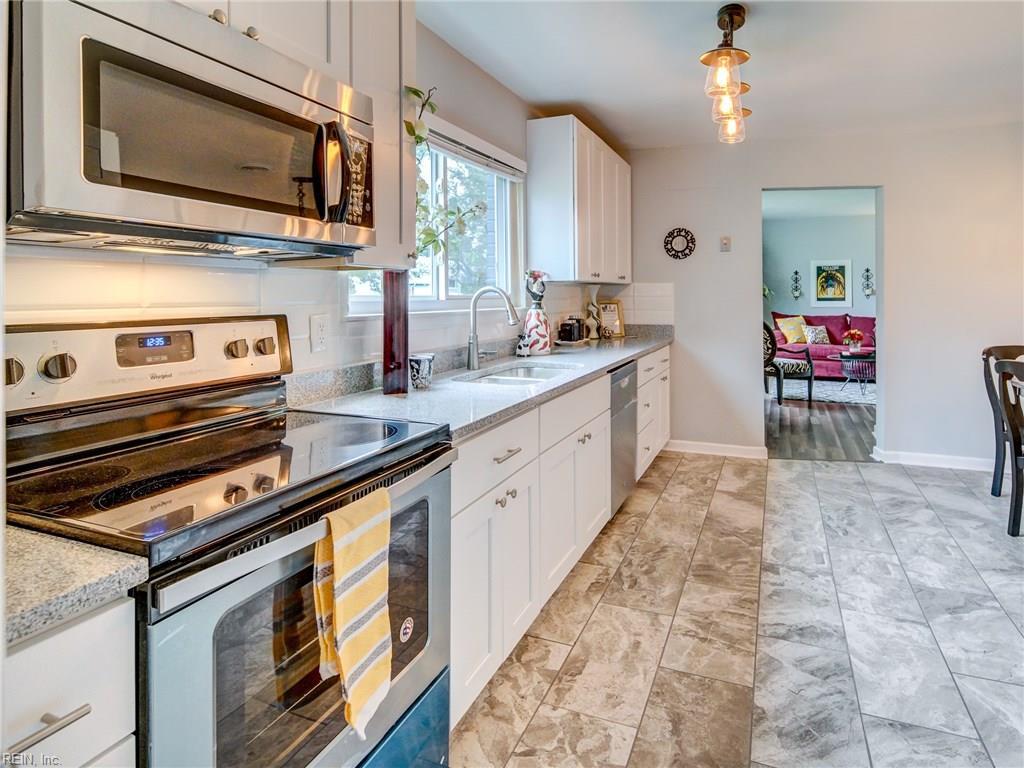 544 Brian Ave - Photo 1