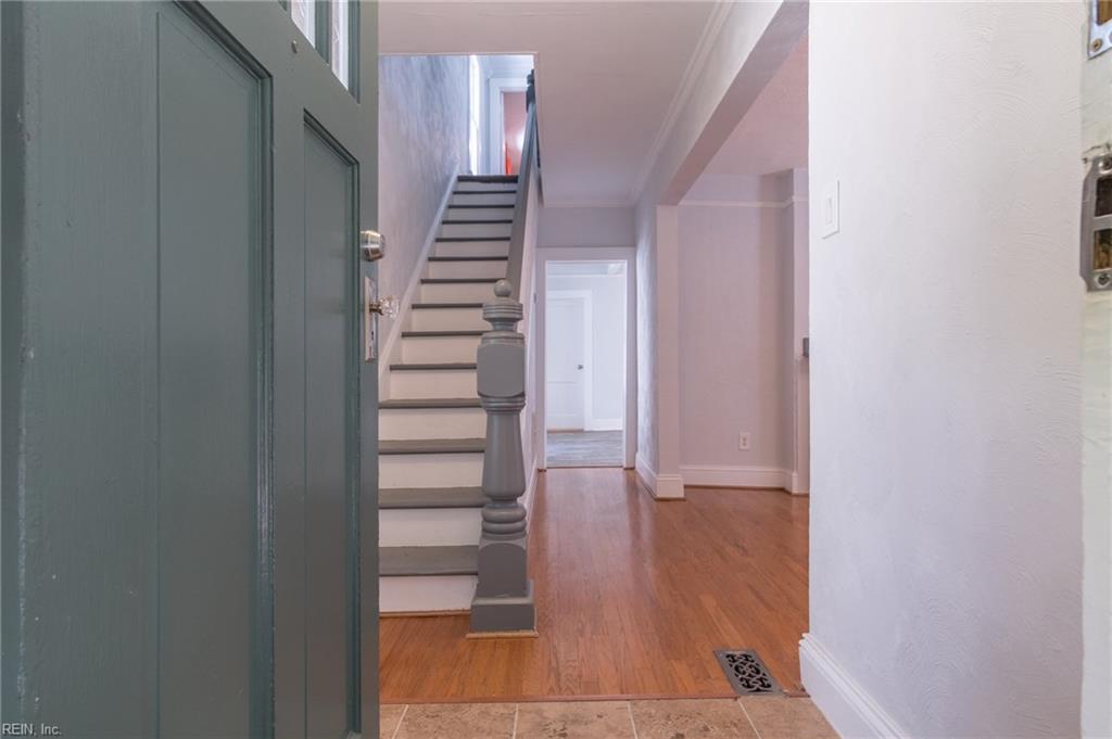 509 Florida Ave - Photo 1
