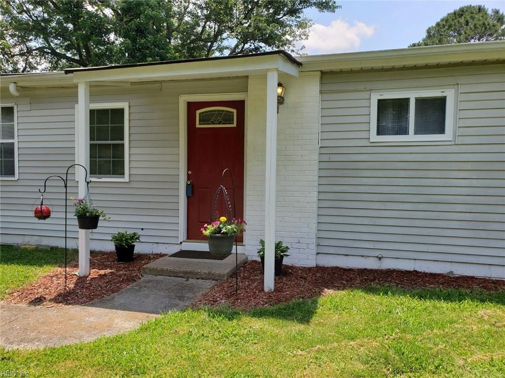 4318 Cromwell Ave - Photo 1