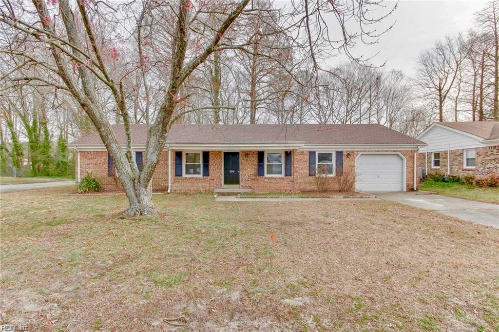 200 Stubbs Dr - Photo 1