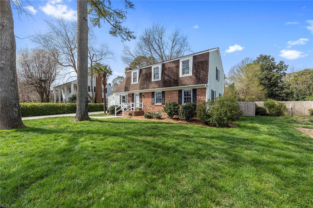 1321 Laurelfield Ct - Photo 1