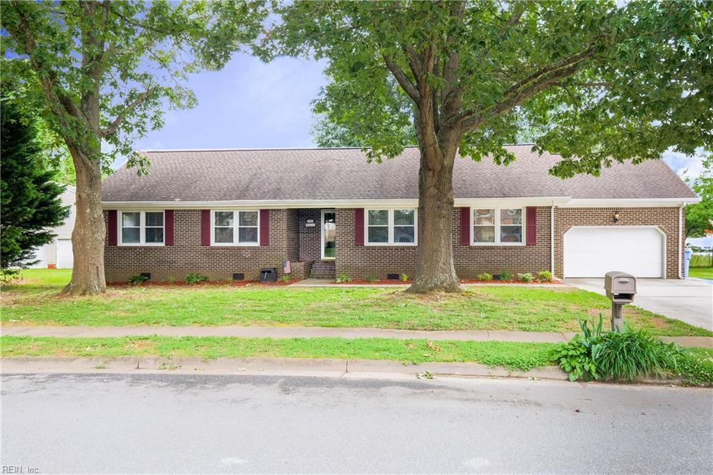 1517 Waterway Cir - Photo 1
