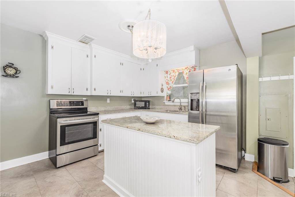3925 South Rd - Photo 1