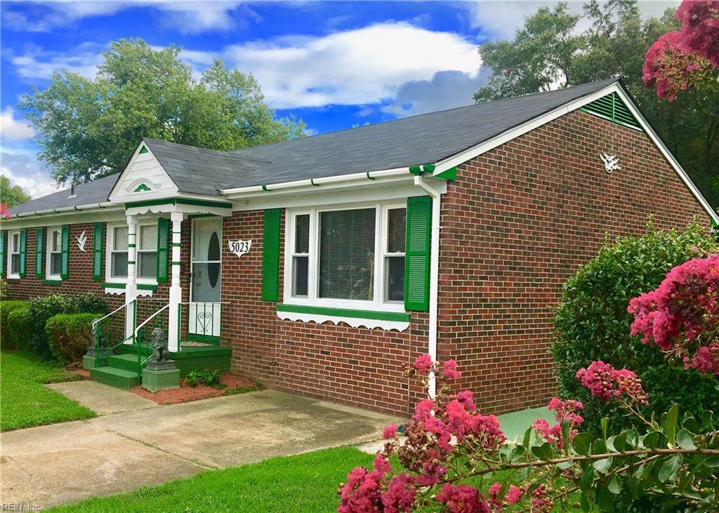 5023 Cay St - Photo 1