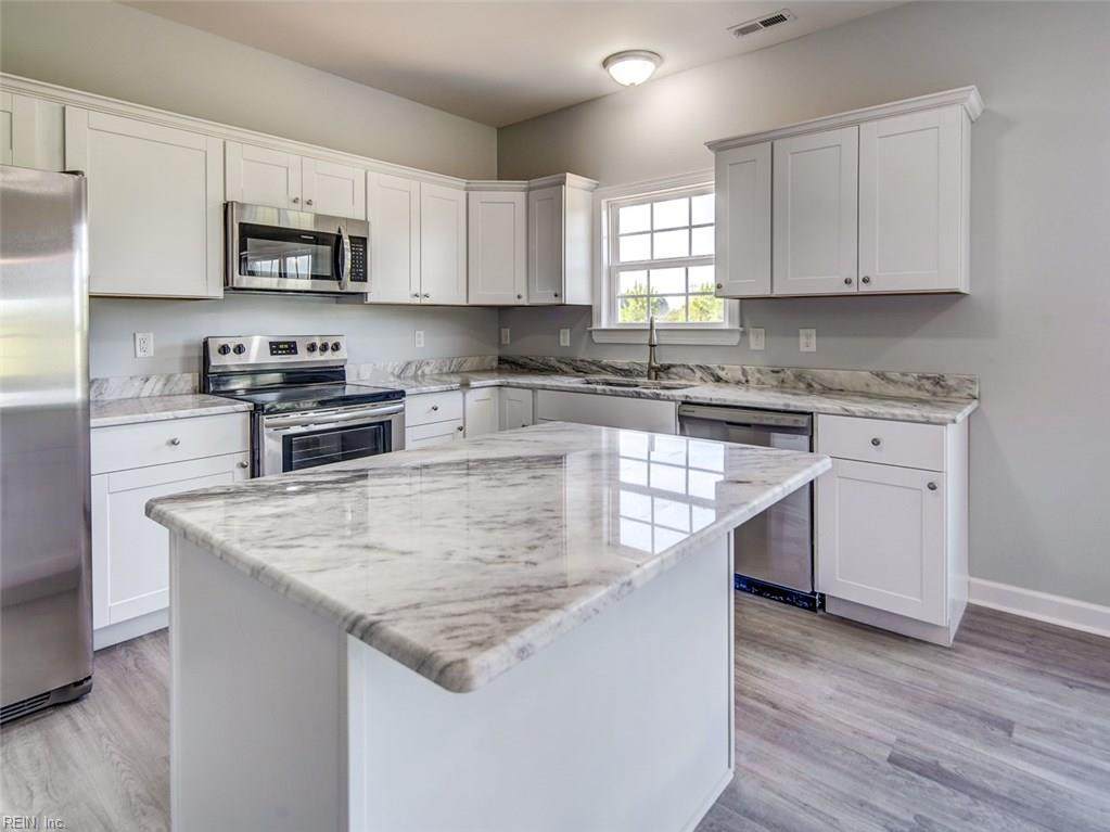 496 Blue Heron Dr - Photo 1
