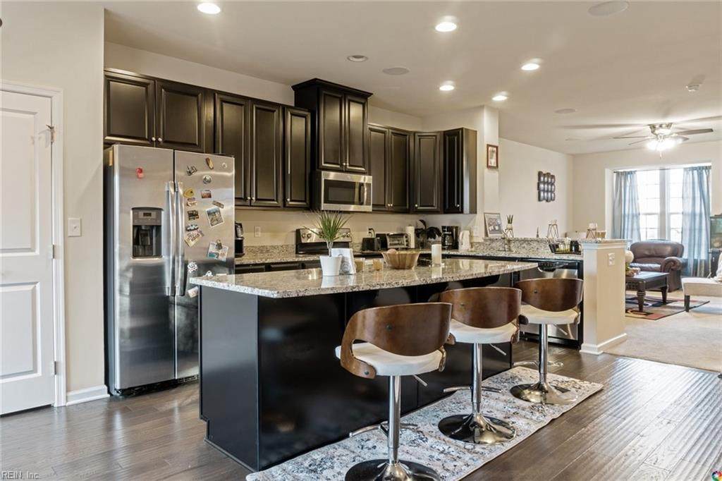 315 Constance Rd - Photo 1