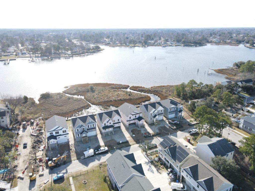 3205 Pretty Lake Ave - Photo 1