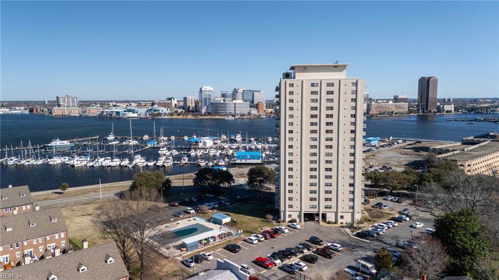 1 Crawford Parkway - Photo 1