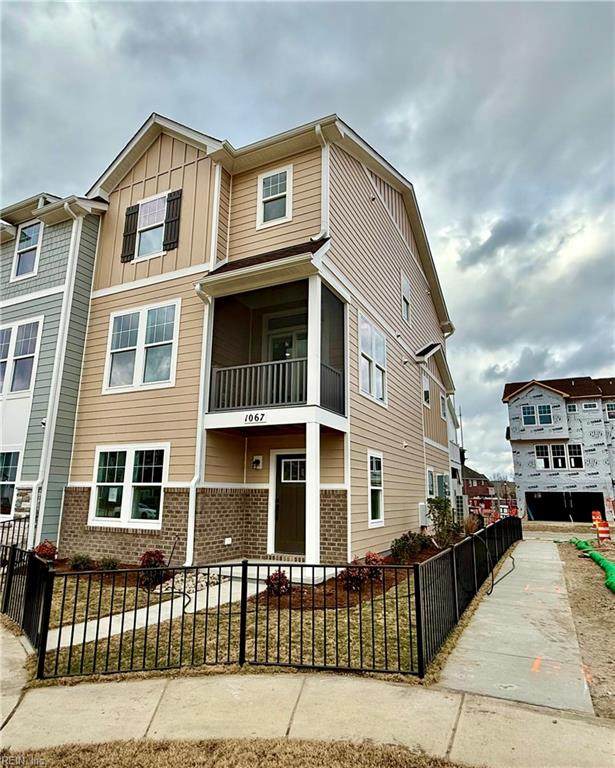 1067 Mesa Loop - Photo 1