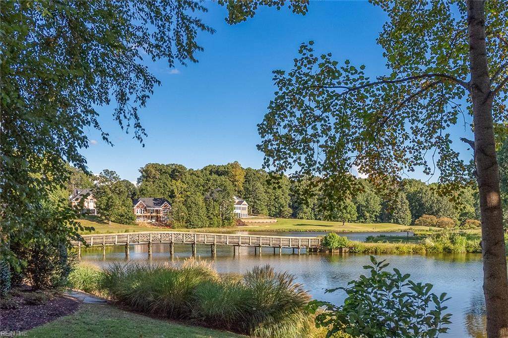 183 Waterton - Photo 1