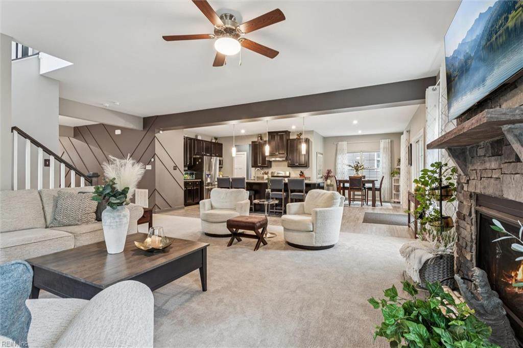 9573 Goddin Ct - Photo 1