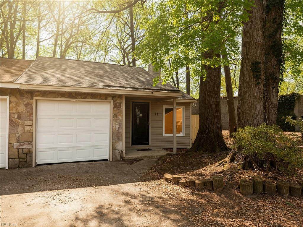 11 Penzance Cir - Photo 1