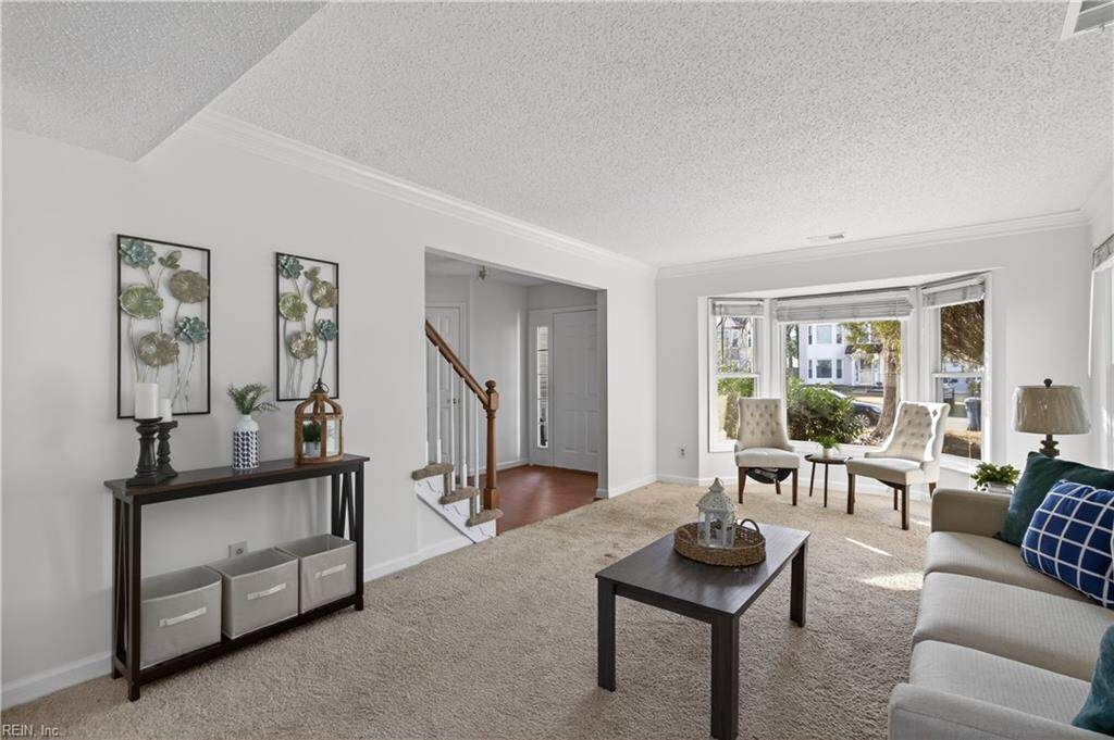 1089 Honeycutt Way - Photo 1