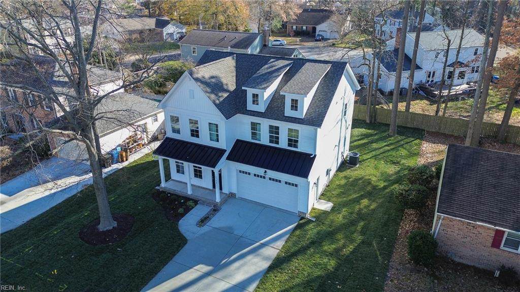 1704 Macgregory St - Photo 1