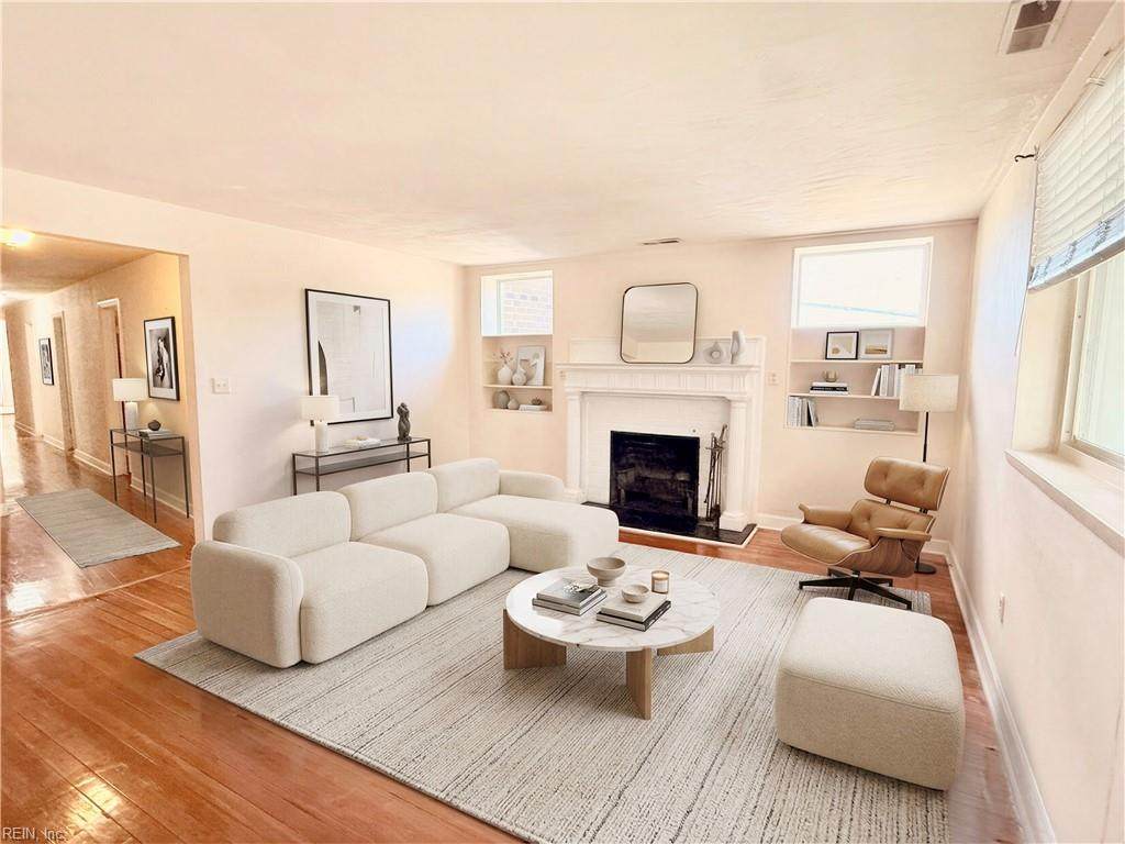 1915 Colonial Ave - Photo 1