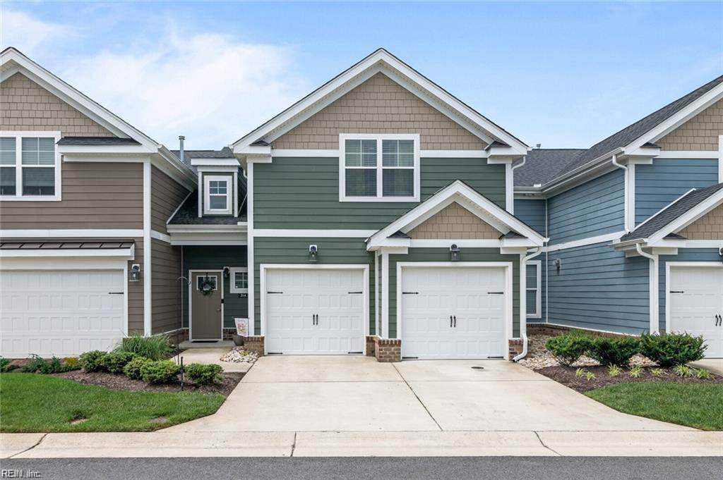 214 Retreat Dr - Photo 1