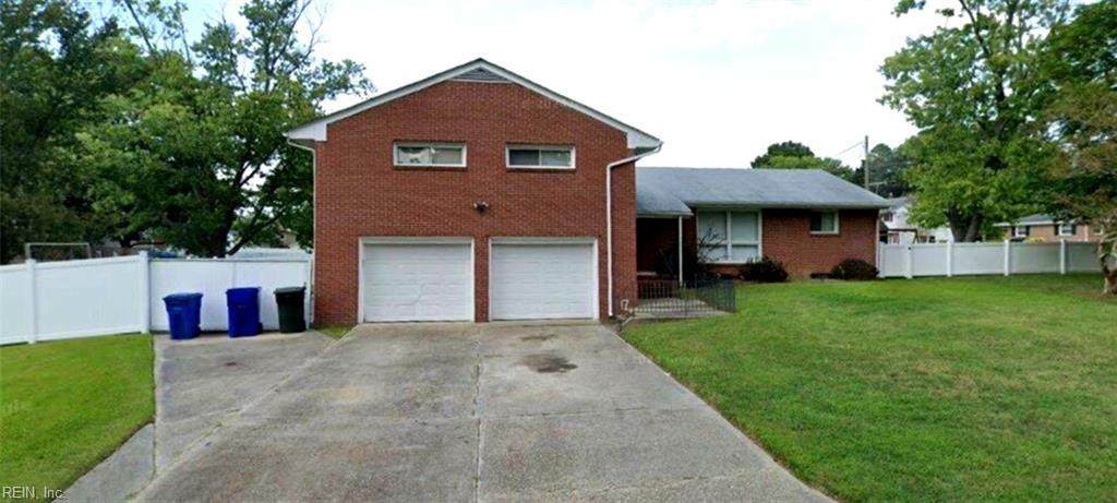 17 Warren Dr - Photo 1