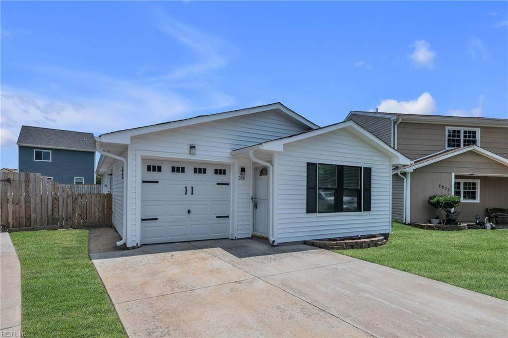 2931 Delaware Xing - Photo 1