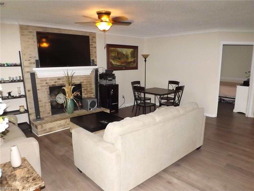 4853 Halwell Dr - Photo 1