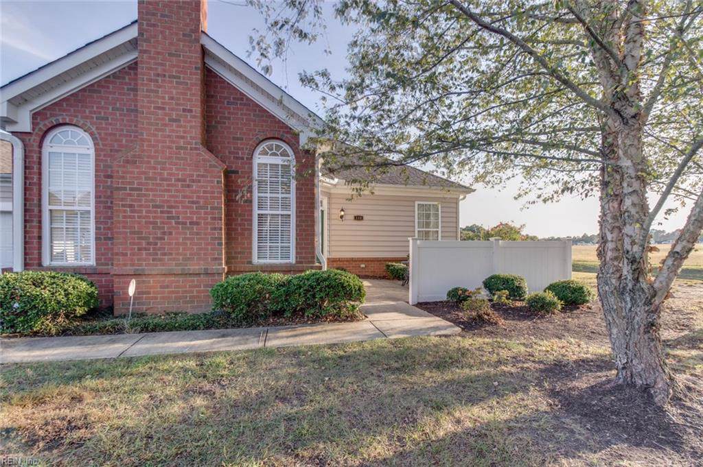 110 Villa Dr - Photo 1