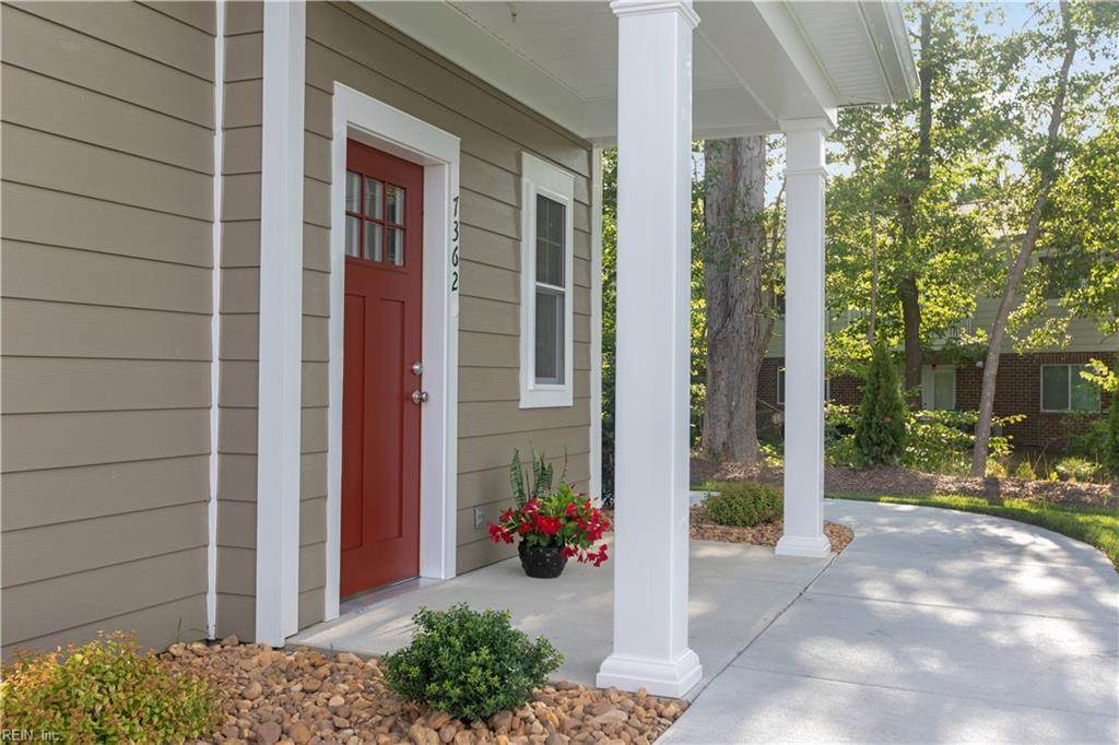 7362 Sinclair Way - Photo 1