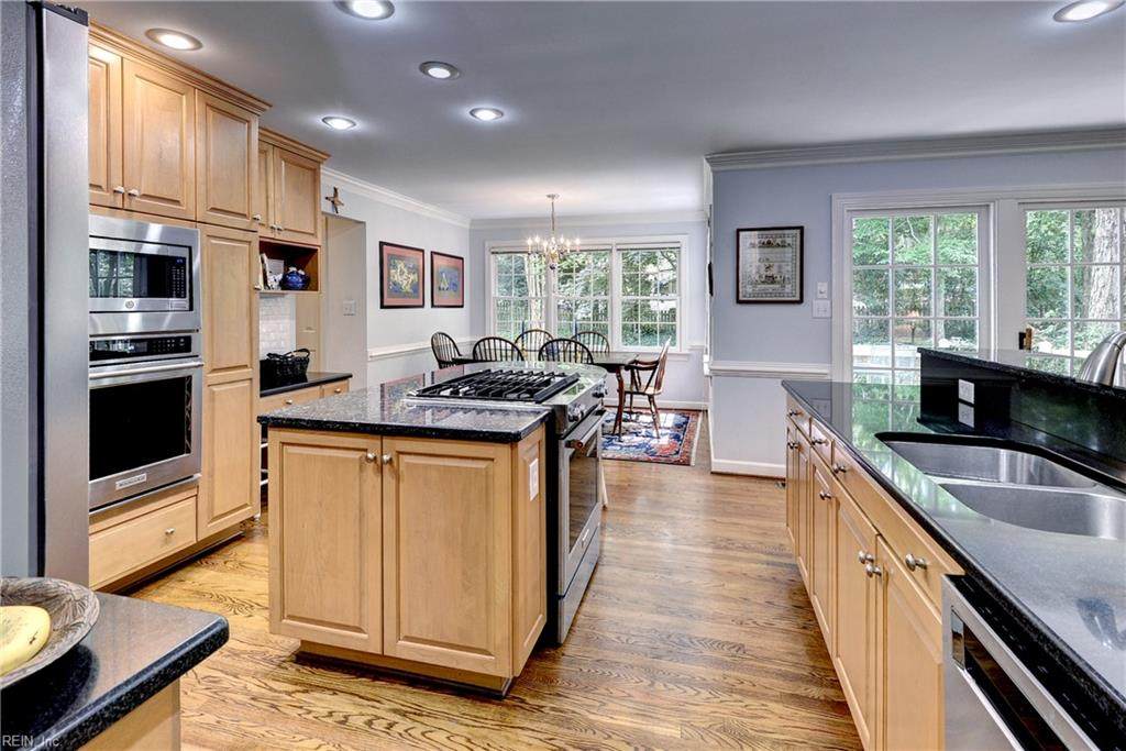 101 Windsor Way - Photo 1