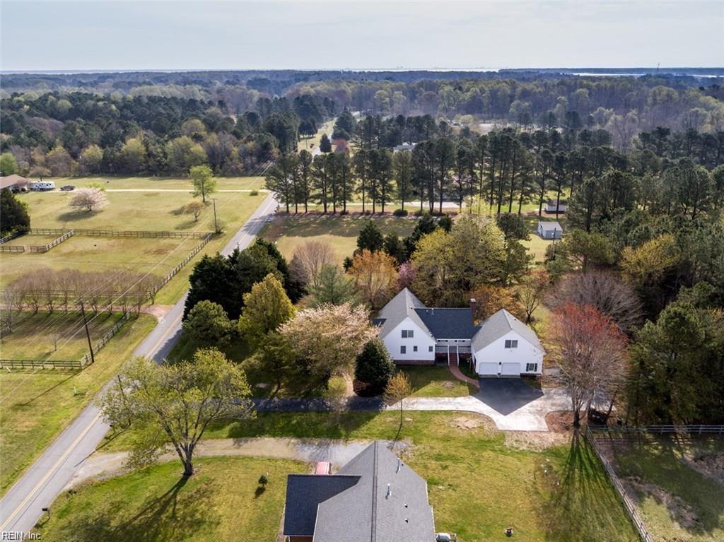 17304 Days Point Rd - Photo 1