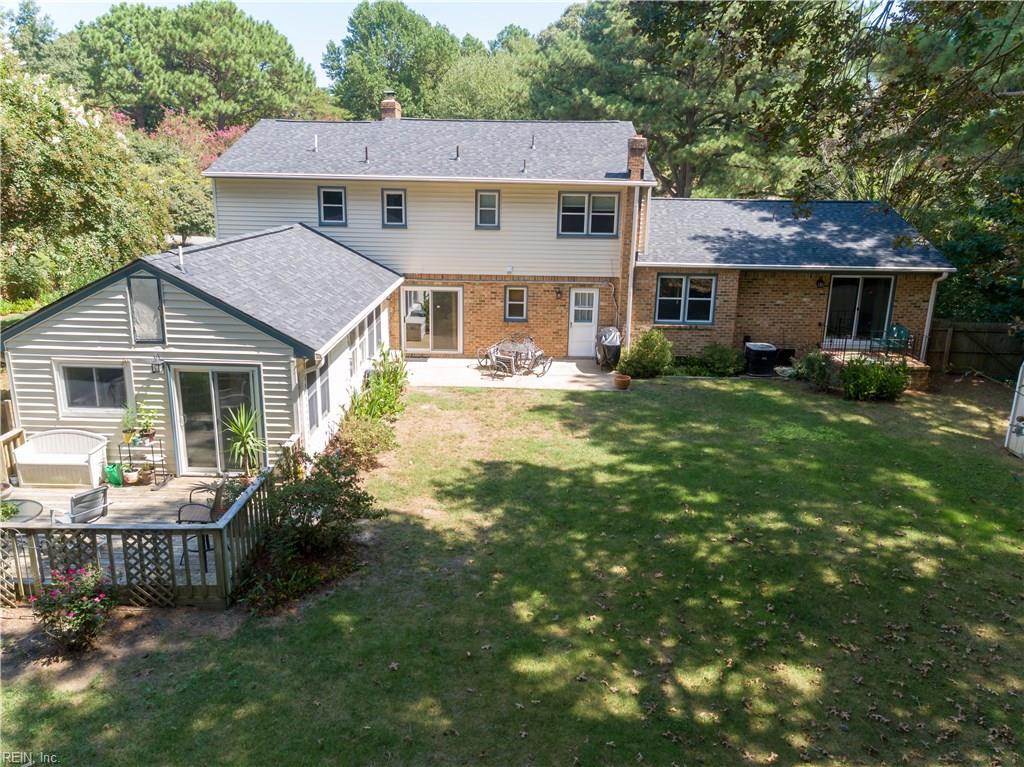 917 General Hill Dr - Photo 1