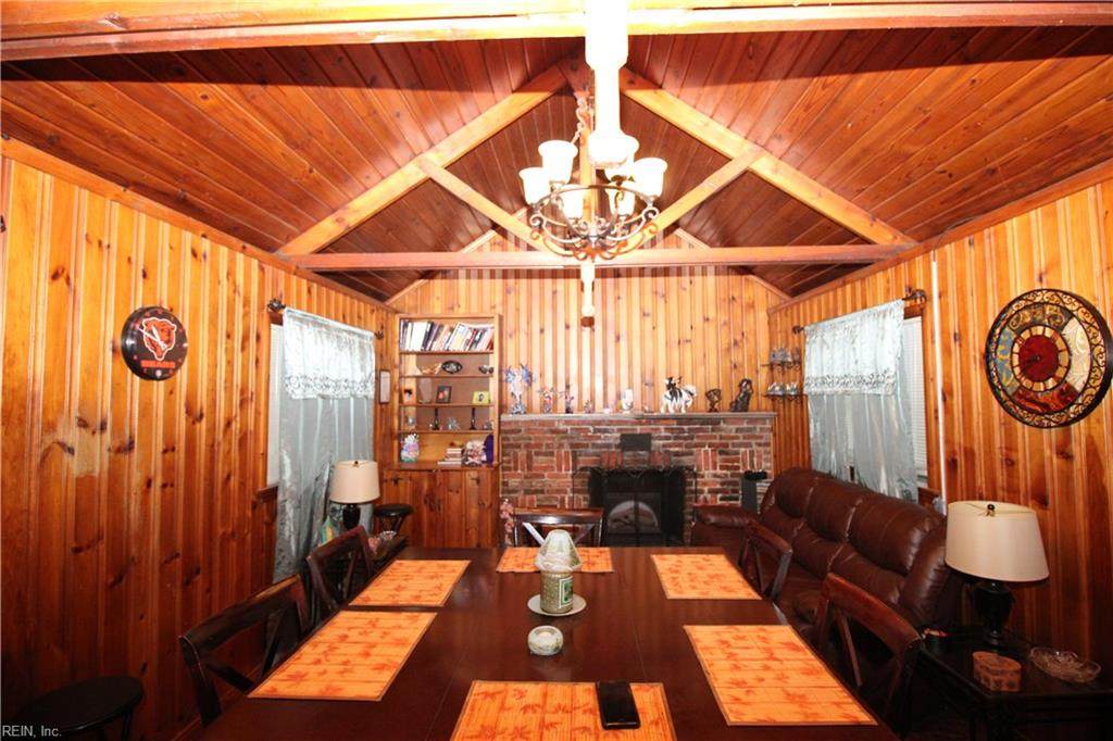 1028 Towanda Rd - Photo 1