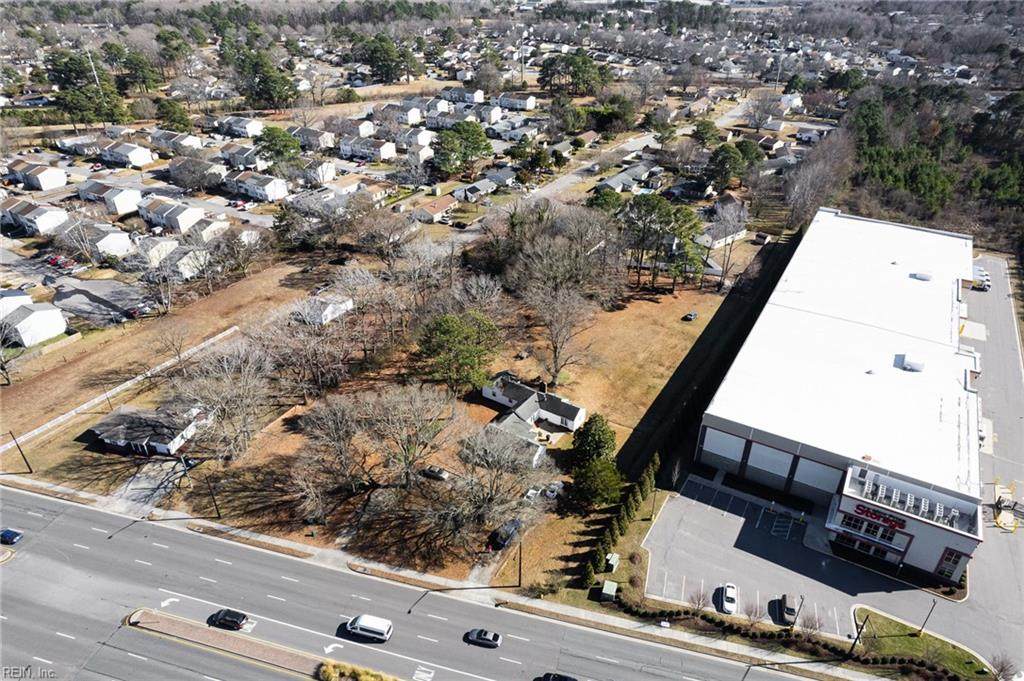 996 Lynnhaven Pw - Photo 1