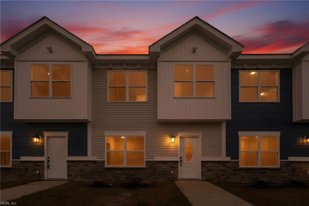 1010 Oldwood St - Photo 1