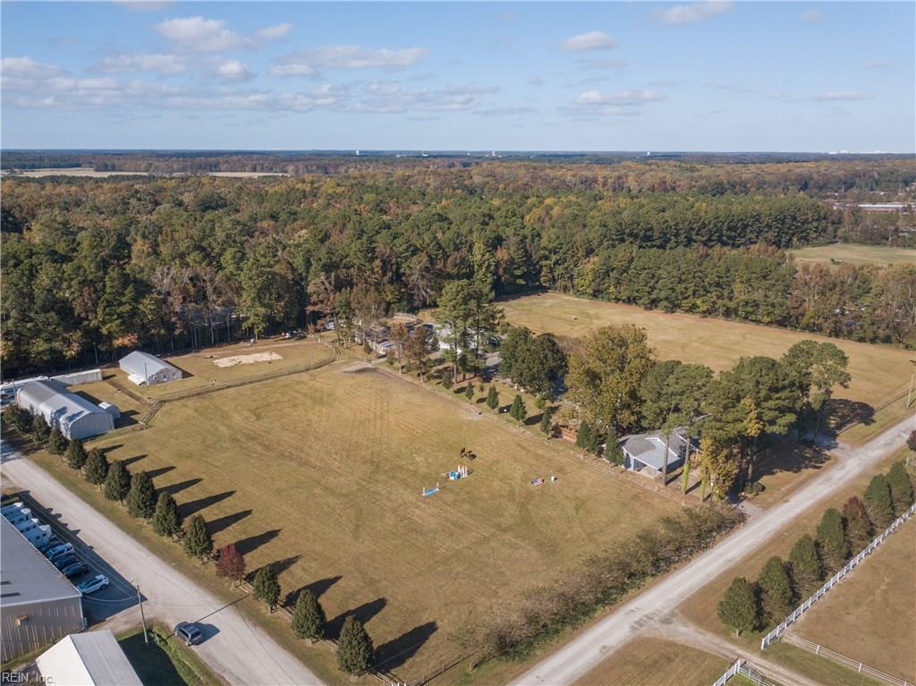 2376 London Bridge Rd - Photo 1