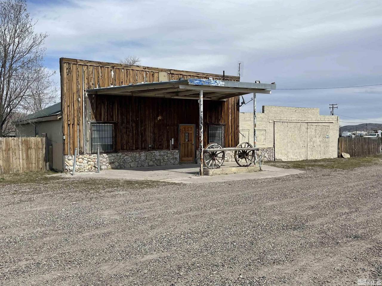 225 Us Hwy 40 - Photo 1