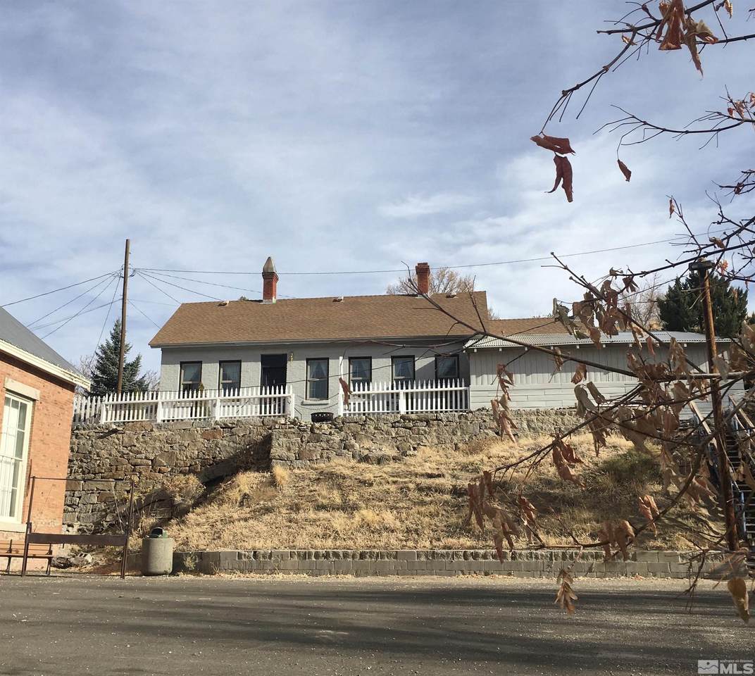 140 Water Street - Photo 1