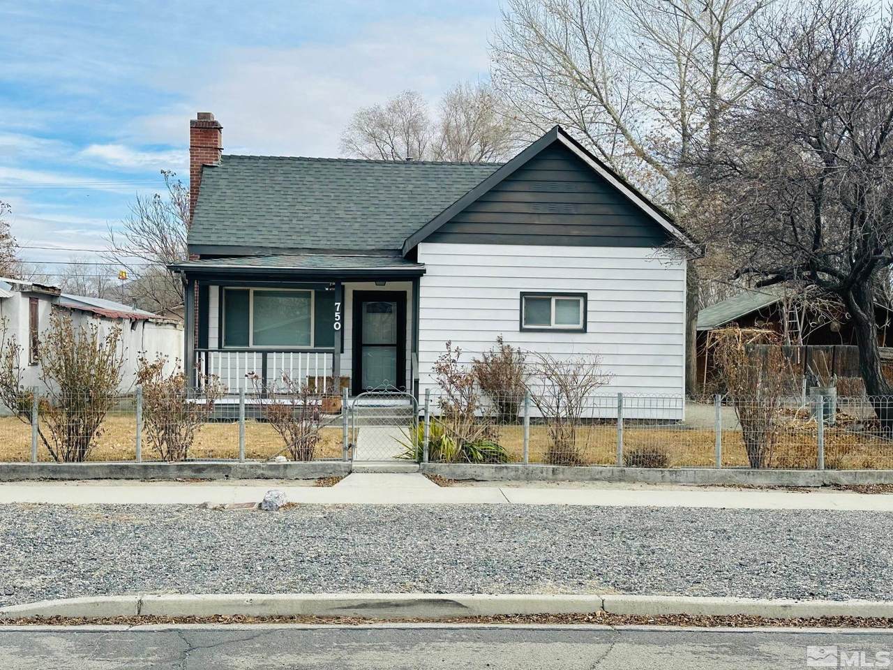 750 Grinnel Avenue - Photo 1