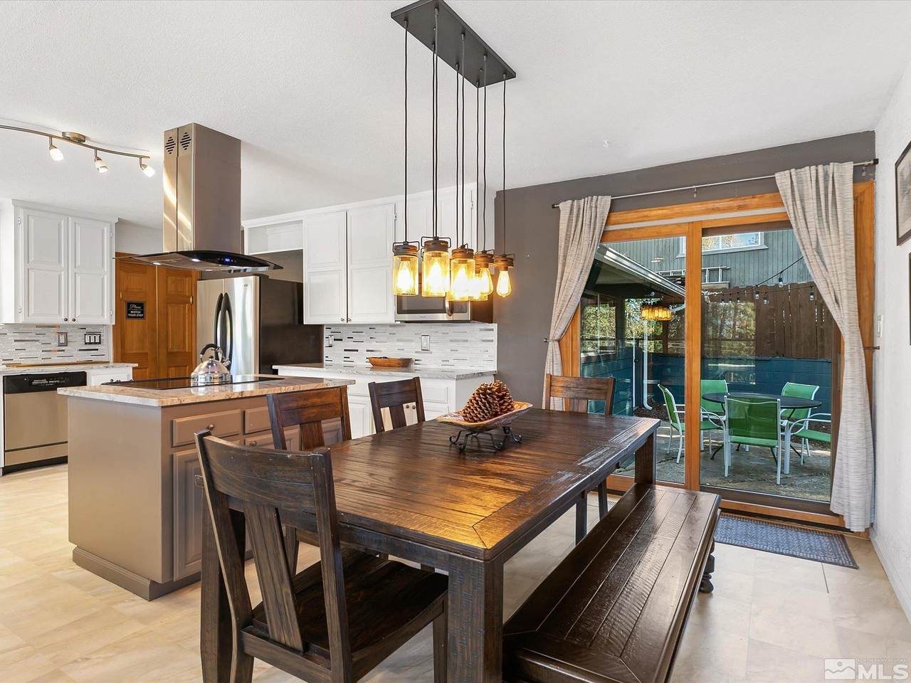 213 Cedar Ridge - Photo 1