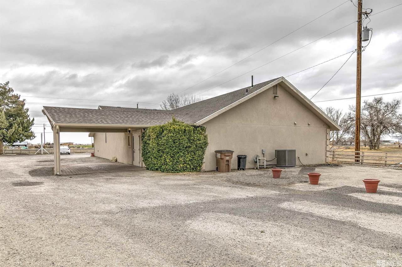 2705 Schurz - Photo 1