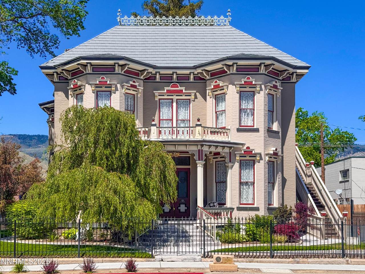 102 Curry Street - Photo 1
