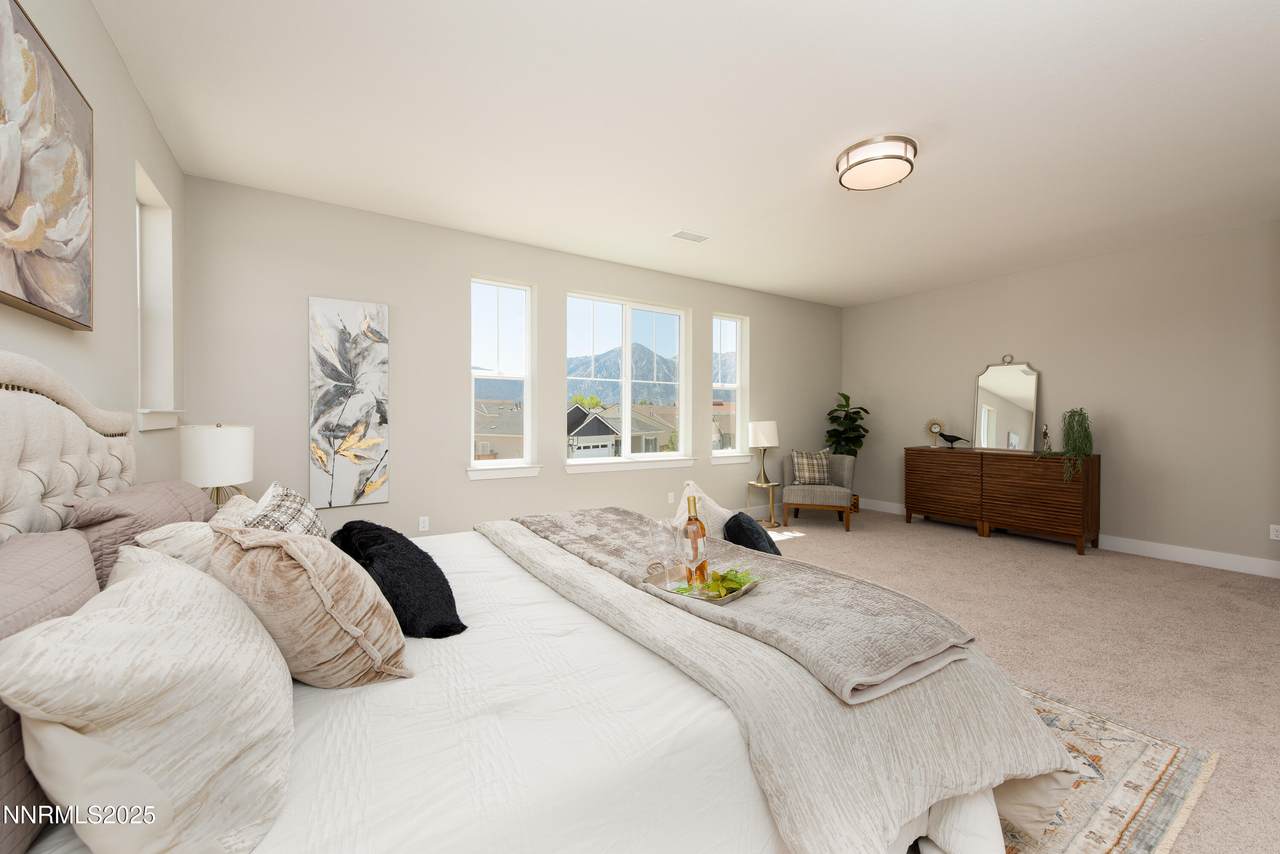 620 Sage Grouse Lp - Photo 1