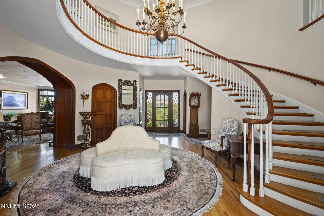745 California Avenue - Photo 1