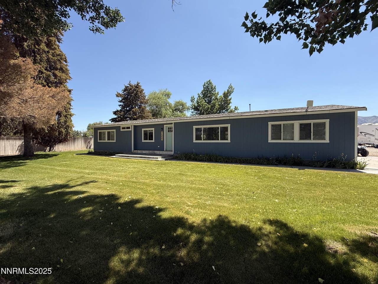 7555 Sunset Dr. - Photo 1