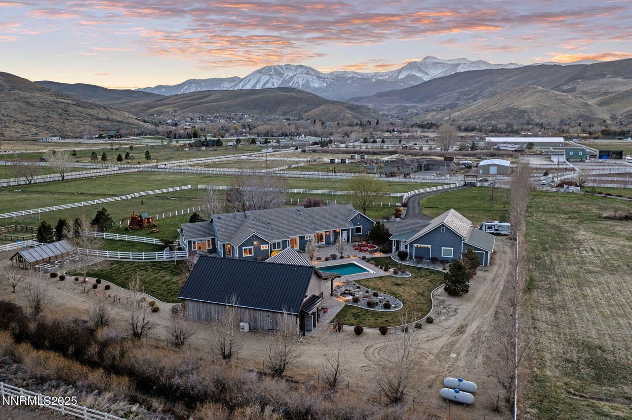 https://bt-photos.global.ssl.fastly.net/reno/1280_boomver_1_20250603215558877150000000-2.jpg