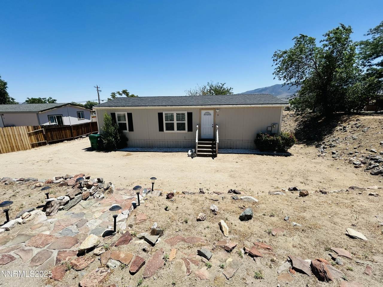 16 Stope Road - Photo 1