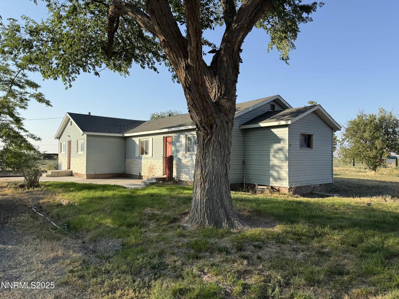 195 Pleasant Hill Drive - Photo 1