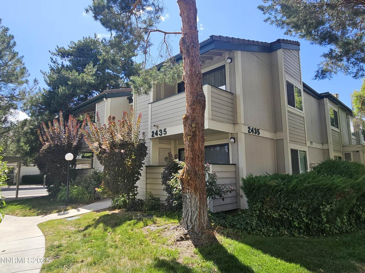 2435 Sycamore Glen Drive - Photo 1