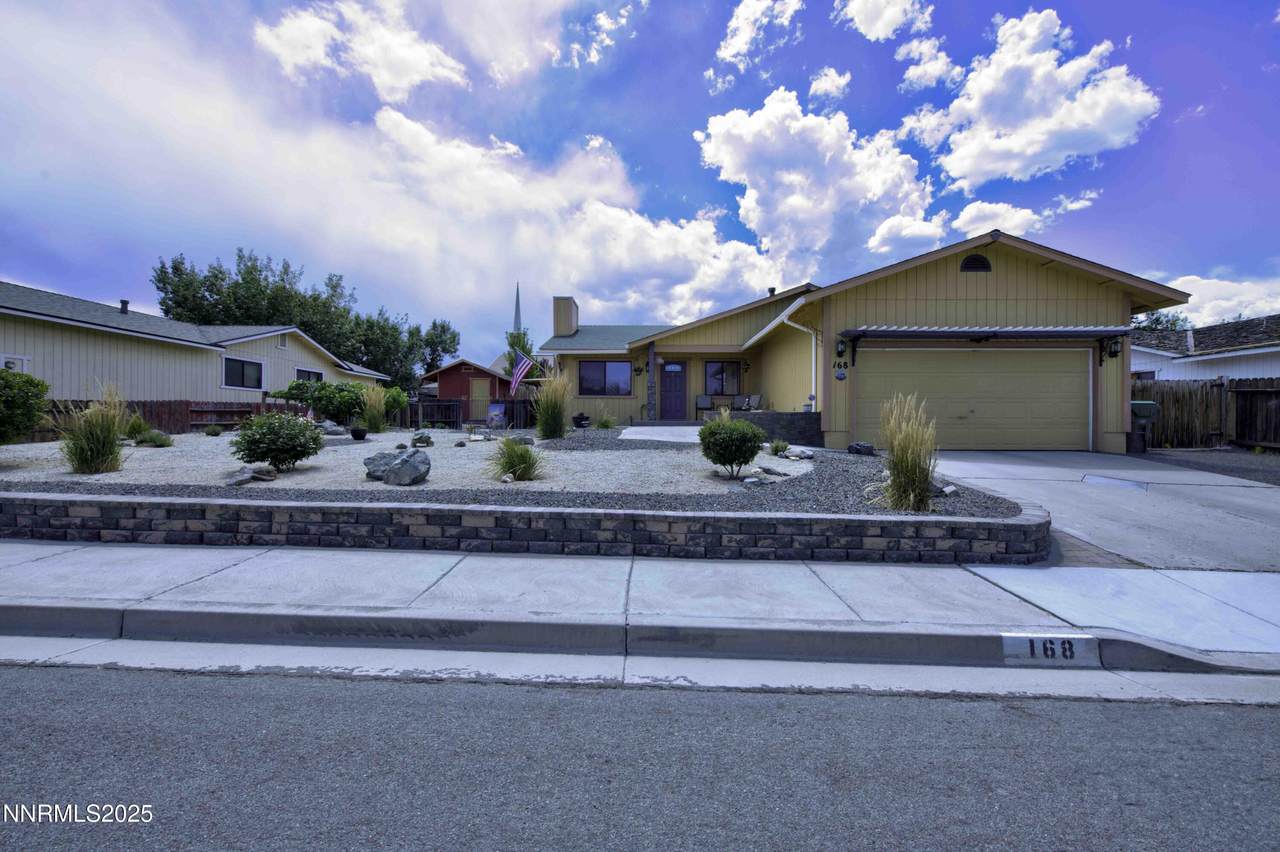 168 River Village Circle - Photo 1