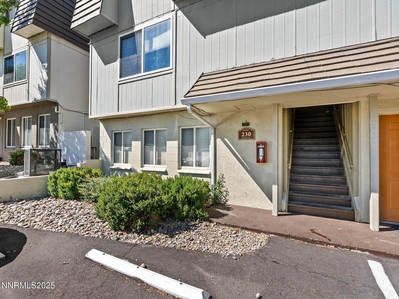 230 Bisset Court - Photo 1