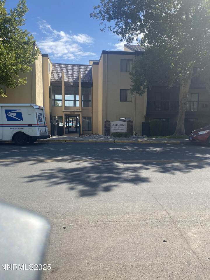 2450 Lymbery - Photo 1