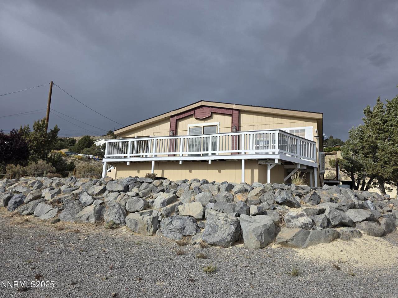 https://bt-photos.global.ssl.fastly.net/reno/1280_boomver_1_20250904213600625937000000-2.jpg