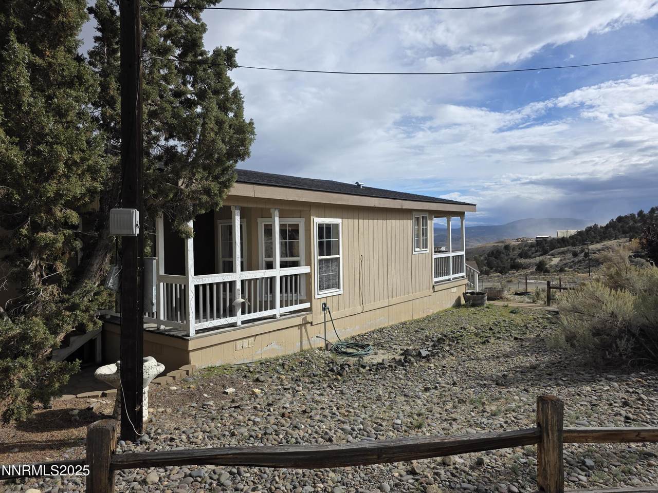 https://bt-photos.global.ssl.fastly.net/reno/1280_boomver_1_20250904213600625937000000-2.jpg